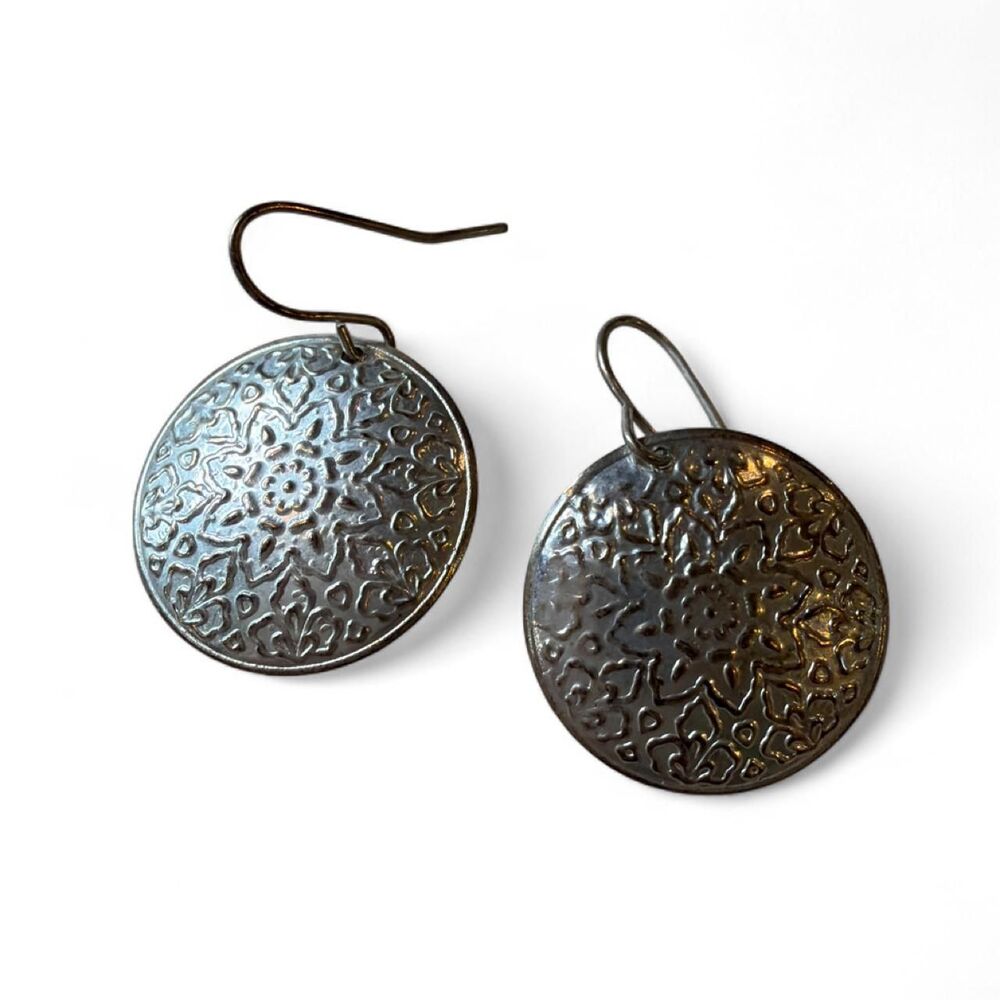 Unbranded Women's Silver and Gold Jewellery